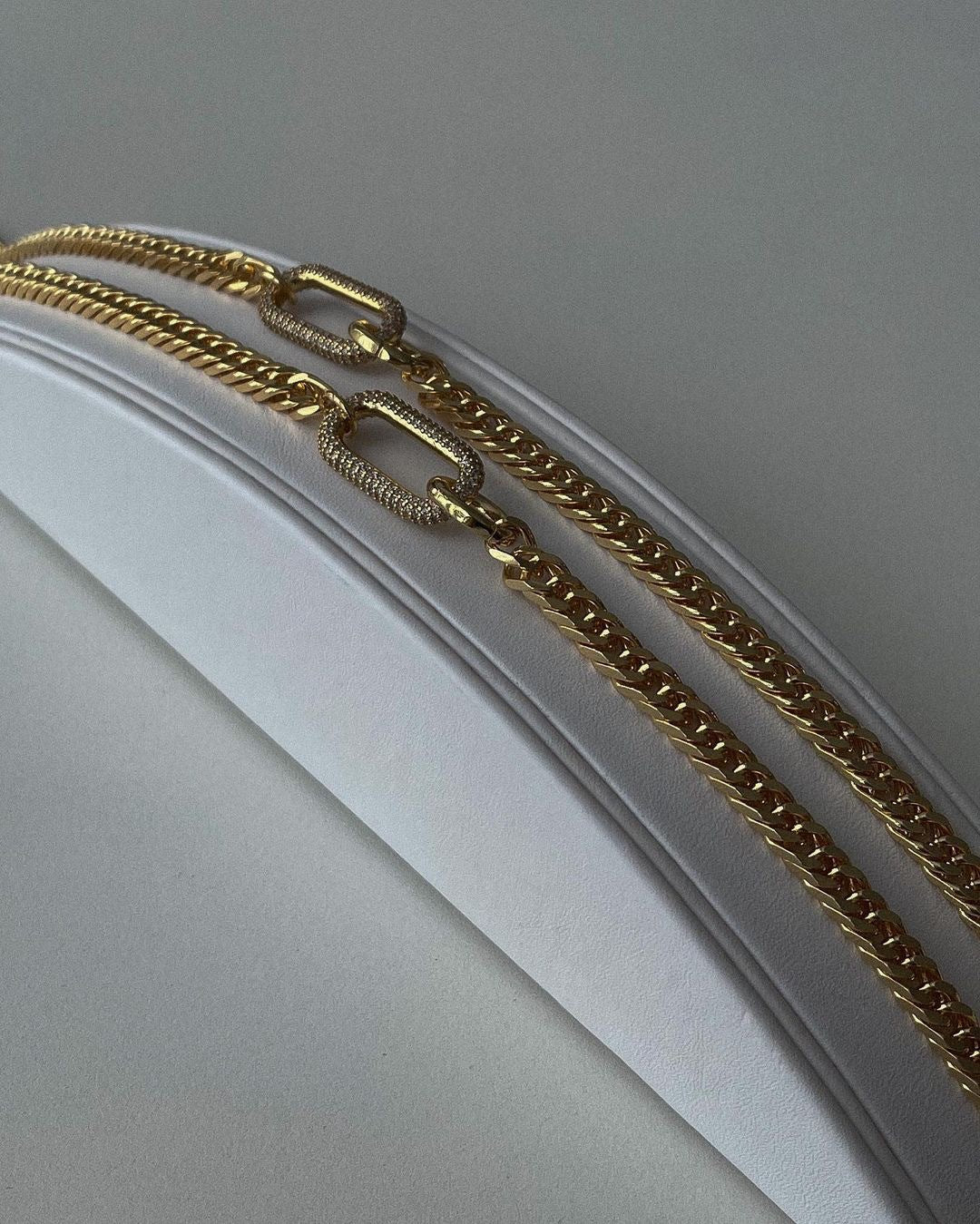 Collar Geo 18k