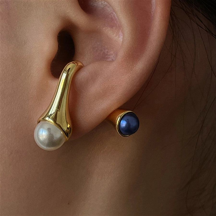 Aretes Two